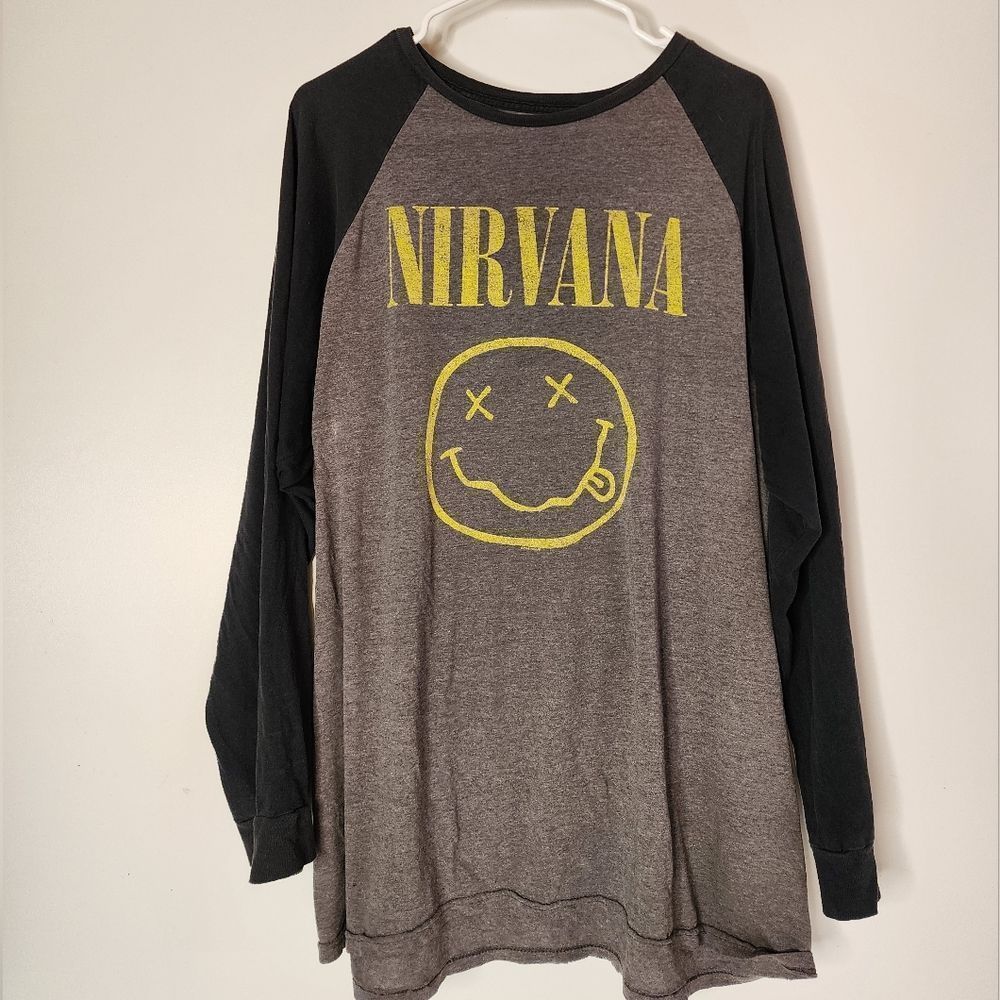 Nirvana smiley face tee 2xl grey black distressed